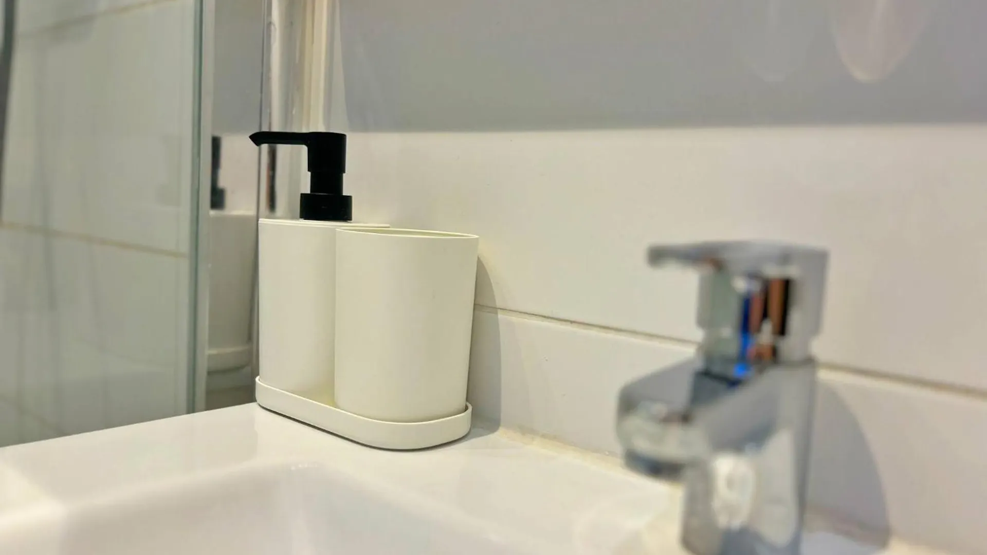 Suite Key West - Check In H24 - Wifi Villeurbanne